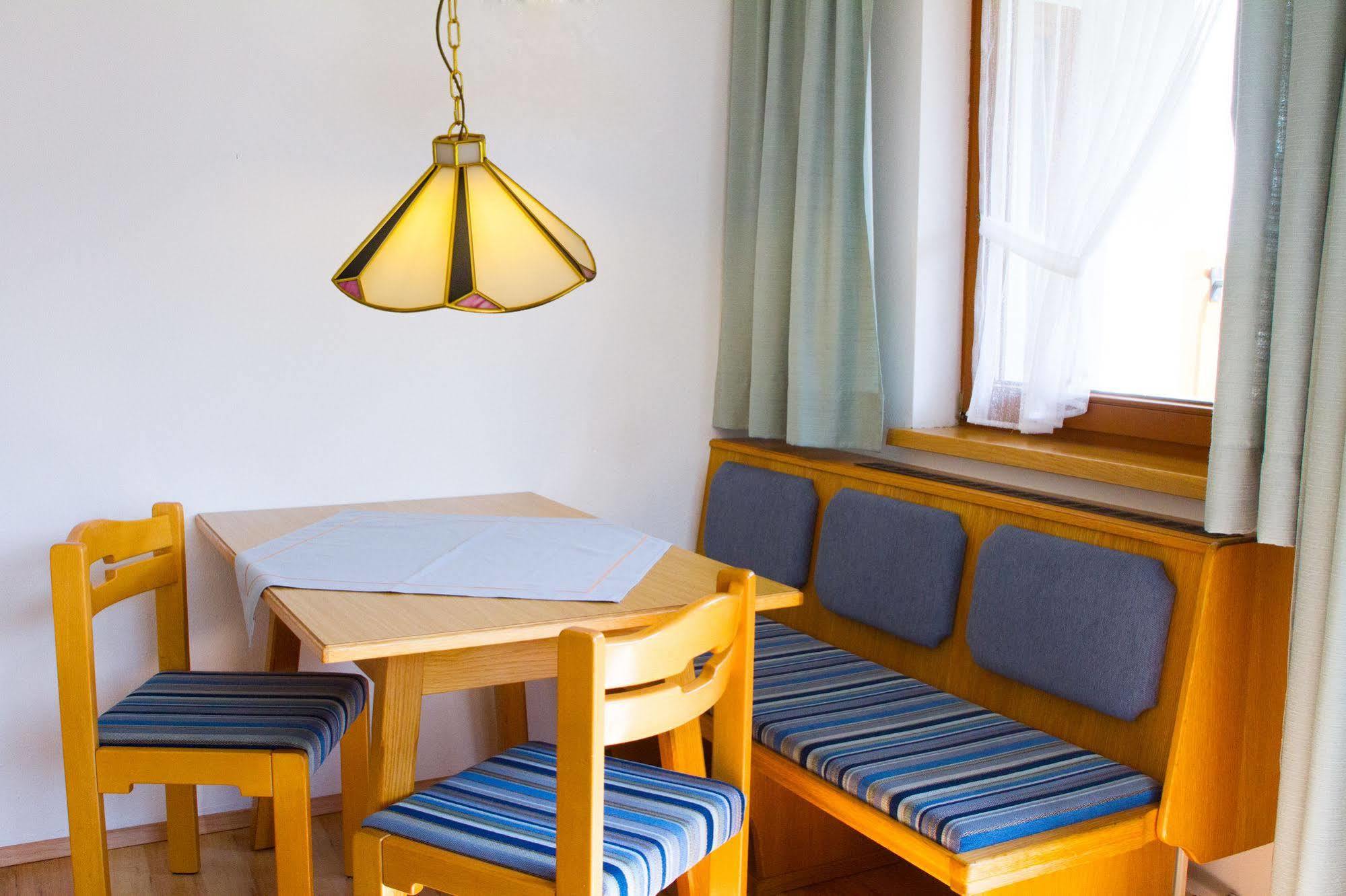 Collina Hotel Garni Nauders Buitenkant foto