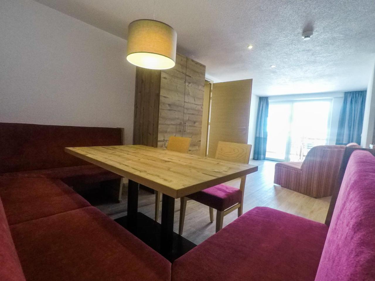 Collina Hotel Garni Nauders Buitenkant foto