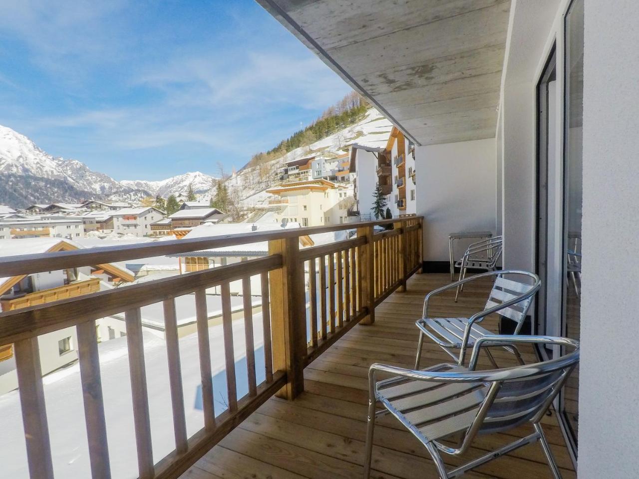Collina Hotel Garni Nauders Buitenkant foto